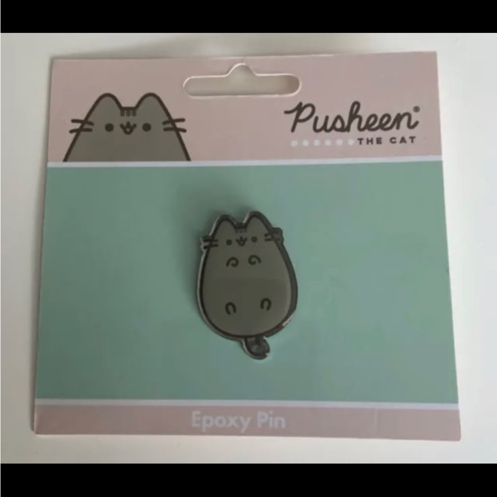 Pusheen The Cat Epoxy Enamel Pin NEW Culturefly NIB 2022